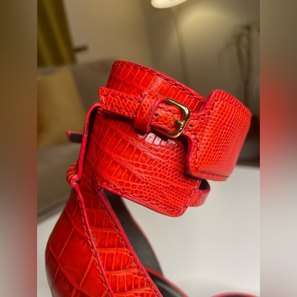 The red Queen 😍 - Picture 10 of 11